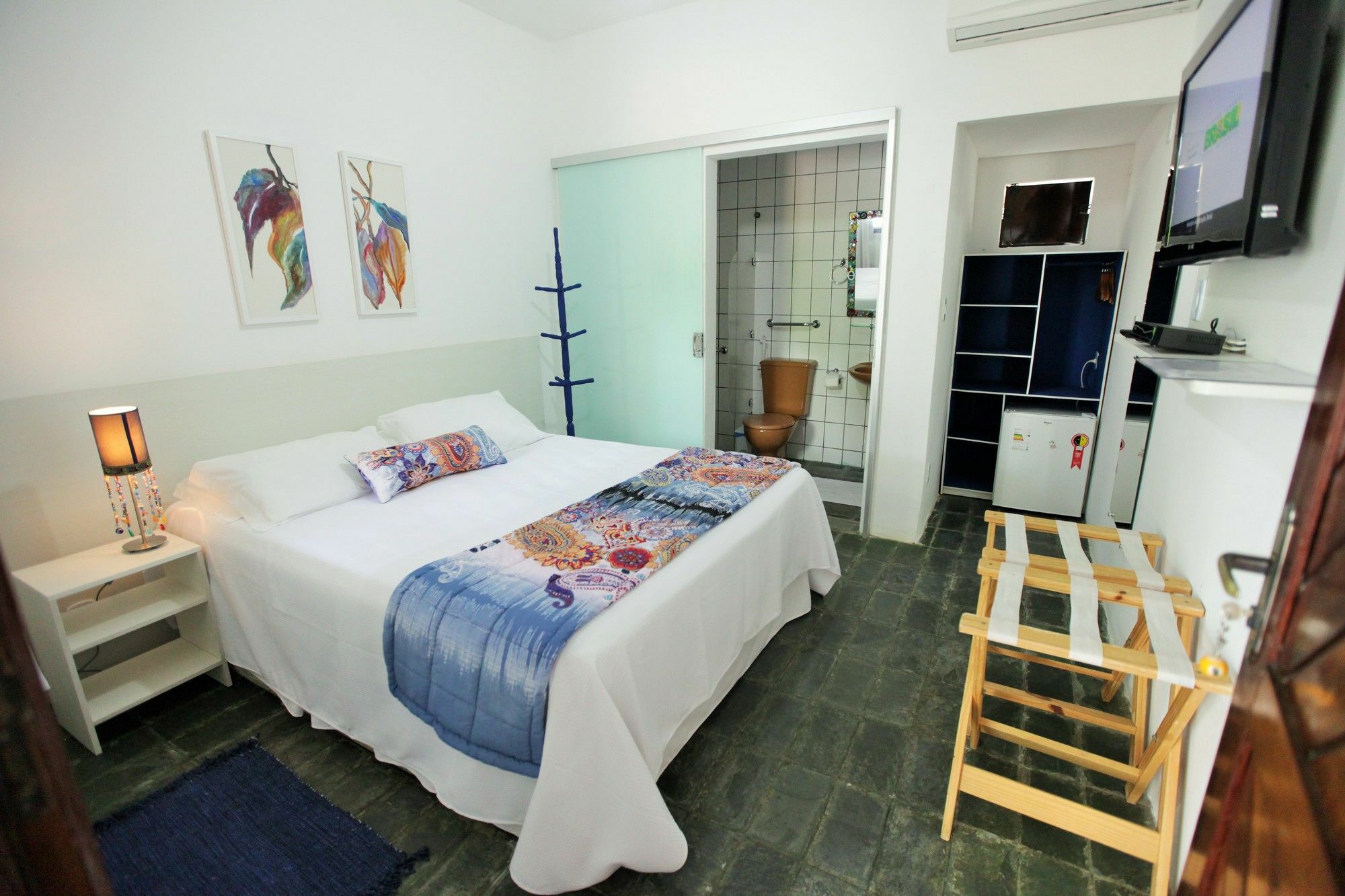 Lua Cheia Inn